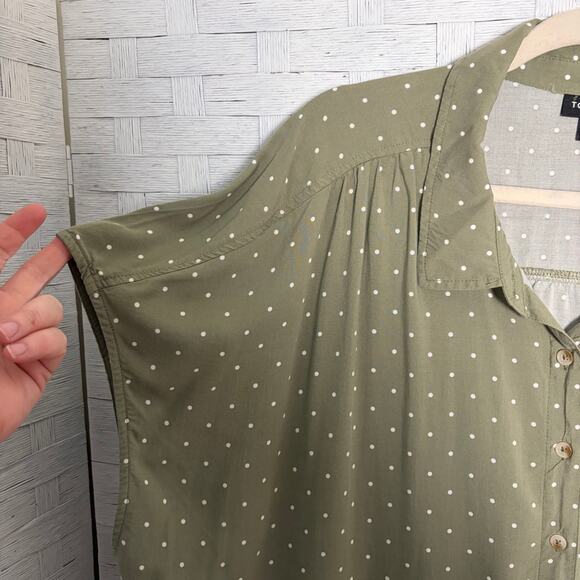 Torrid women’s blouse polkadot green cream feminine romantic soft plus size - Picture 3 of 9